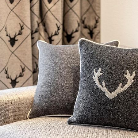 Unique Alpic Style Apartment In The Heart Of Davos Ngoại thất bức ảnh