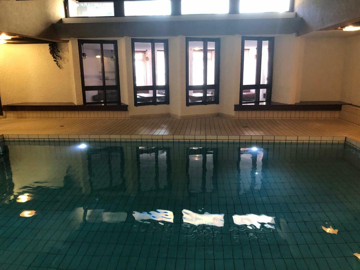 Unique Alpic Style Apartment In The Heart Of Davos Ngoại thất bức ảnh